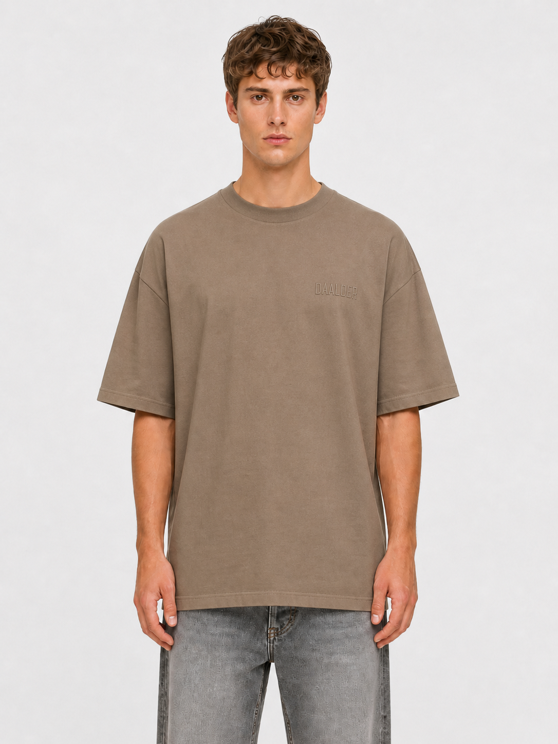 tshirt beige front